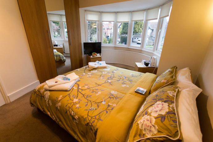 Broad Oaks B&B 솔리헐 외부 사진