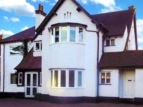 Broad Oaks B&B 솔리헐 외부 사진